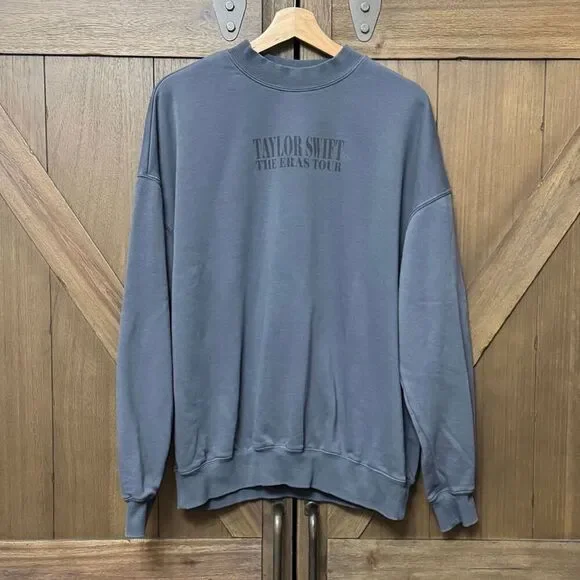 NEW The Eras Tour Authentic Blue Crewneck Sweatshirt Taylor Swift 2023 Medium - Picture 2 of 6